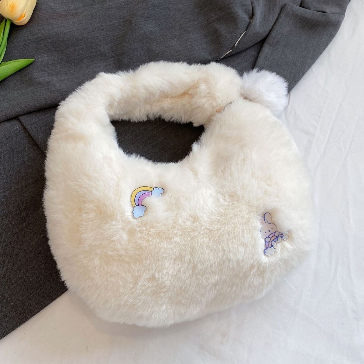 Mao high appearance cartoon cute handmade soft fluffy small bag, niche and sweet women's wool ball bag