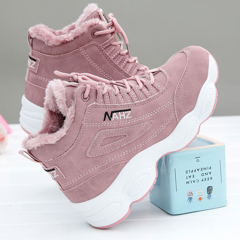 Cotton winter with velvet, high top fashionable casual flat white women, thick soled sports shoes for female students