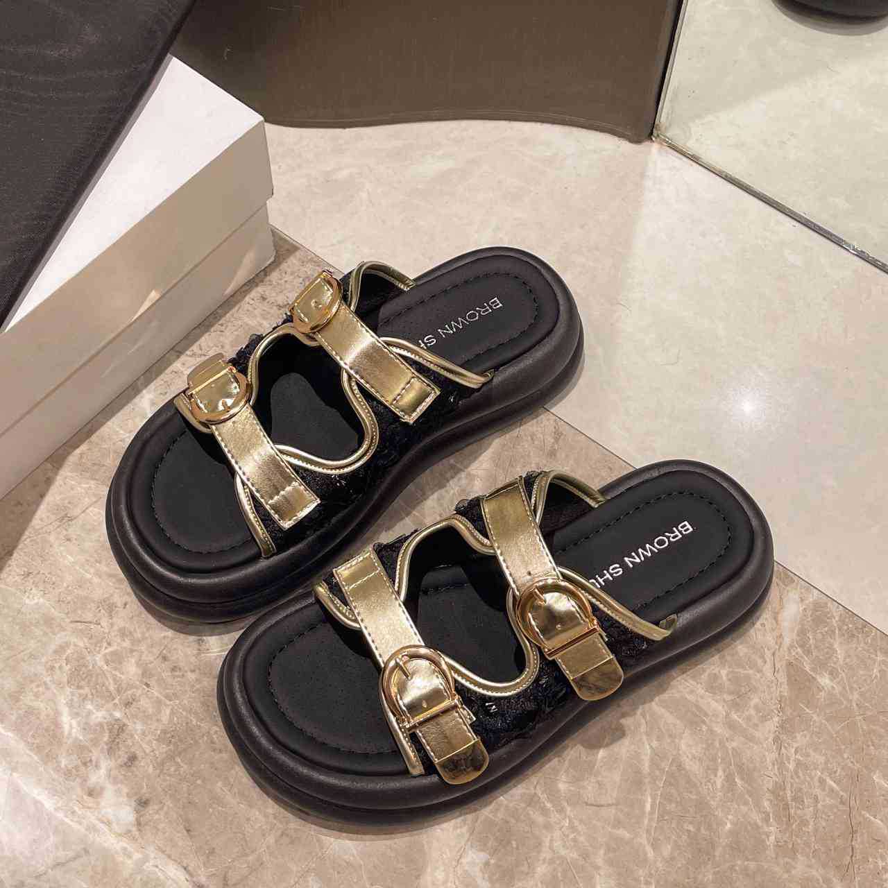 Women S Slippers New Summer Outerwear With Thick Sole One Line Exposed Toe Buckle Chinese Style Matching Skirt Sandal JJ D Ddmythur