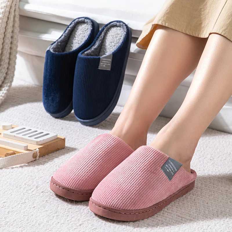 Winter womens indoor thick soft and comfortable bottom home sliders household sliders and anti slip thermal slidersCL241017
