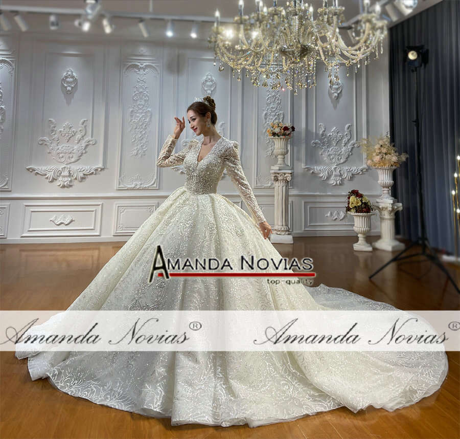 Princess V-necke Wedding Dress Long Sleeves