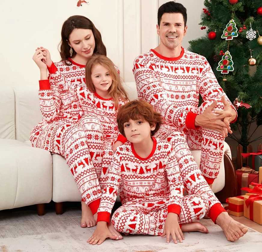 Christmas Family Pajamas 2025 Christmas Match Set Deer Adult Childrens Pajama Set Baby jumpsuit Family Match Pajamas W241015