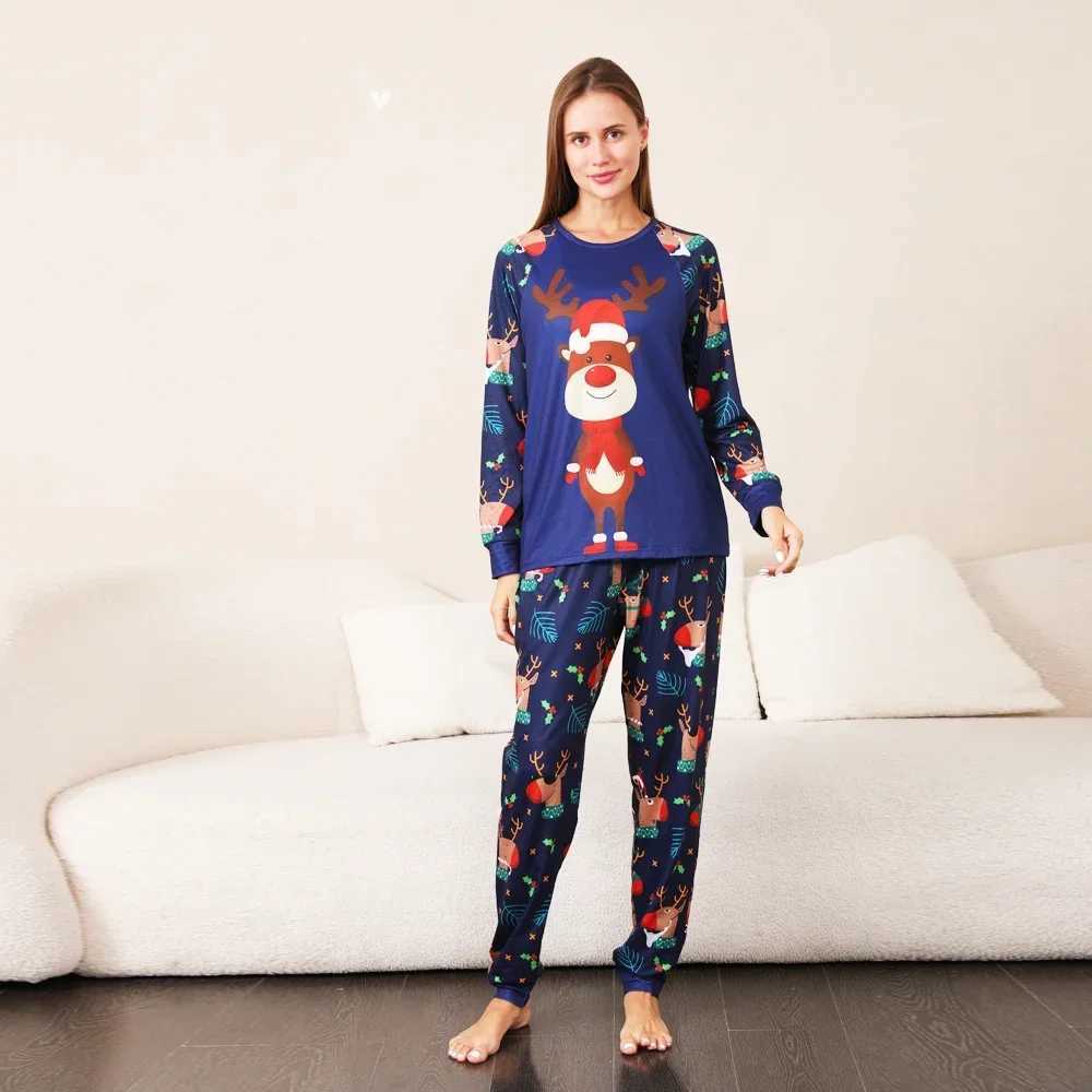 Merry Christmas Family Matching Set Cartoon Printing 2-piece Set Soft Pajama Set Baby Boys and Girls Christmas Appearance W241015