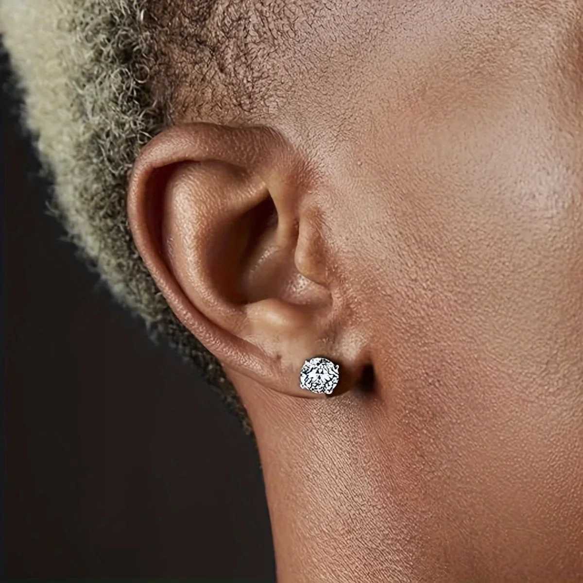 2PCS stainless steel magnetic fake earrings suitable for men women non perforated ear clips ear clips jewelry cufflinks spiral ring earrings W241017