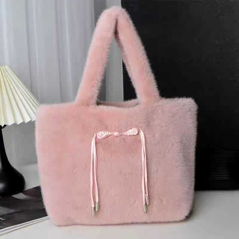 Underarm Plush Bag Women Korean Fashion Trend Large Capacity Tote Bag Cute Girl Single Shoulder Bag 241015