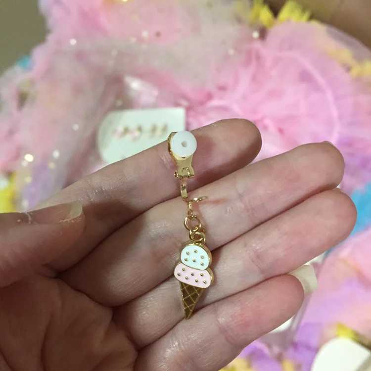 2 pairs/set 2 pairs/set newly arrived cute white cat butterfly clip earrings for children and girls jewelry without perforations for children W241017