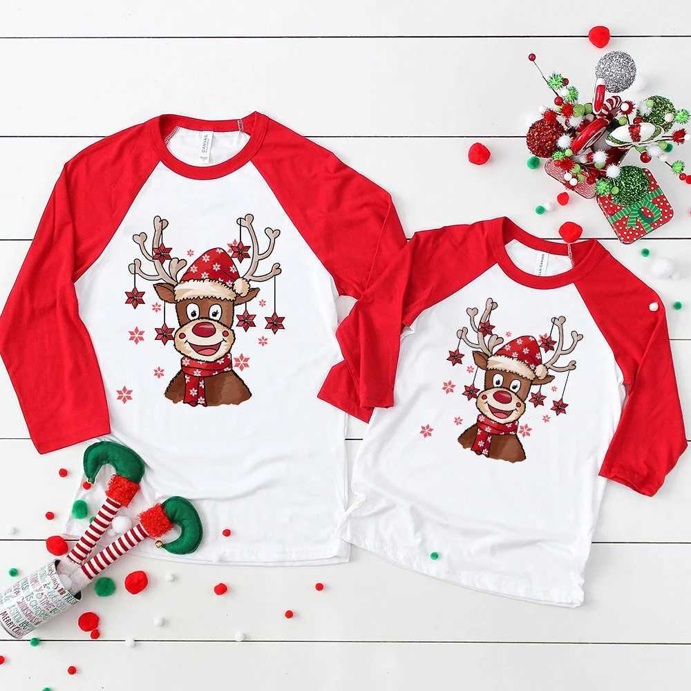 Deer print Christmas family matching set dad mom daughter son family costume Christmas party costume long sleeved Raglan shirt W241015