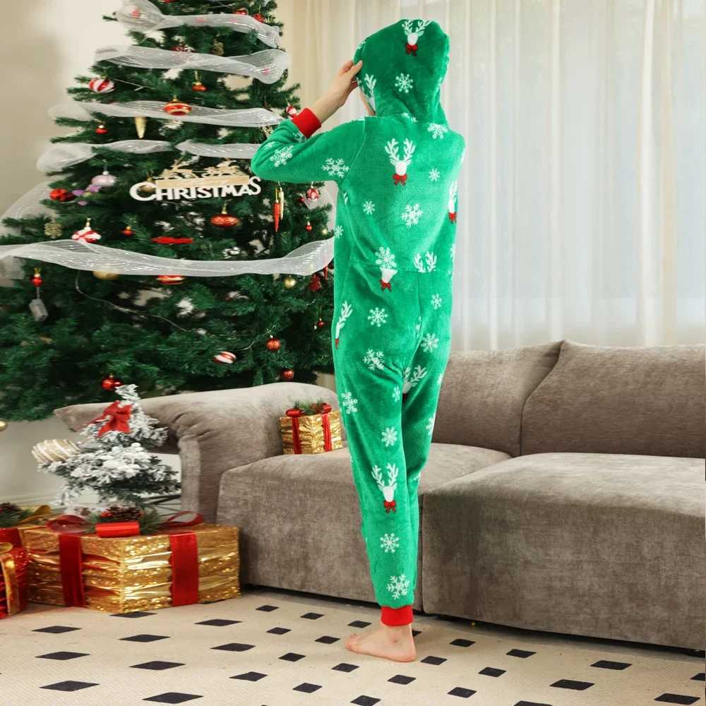 New Winter Christmas Matching Set 2024 New Years Clothing Warm Thick Flannel Pajamas Zipper jumpsuit Christmas Home Appearance W241015