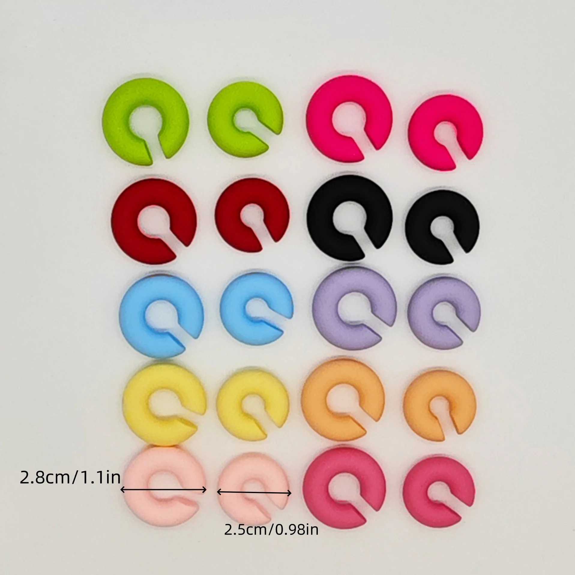 2.5x2.5cm C-shaped earrings in Europe and the United States popular candy colors no ear holes ear bone clips acrylic female ear clips W241017
