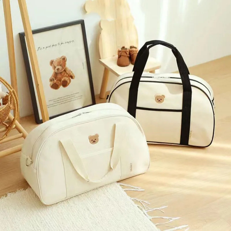 Korean style mom bag large capacity bear handheld hanging diaper pajamas storage organizer and baby womens Boston 241017