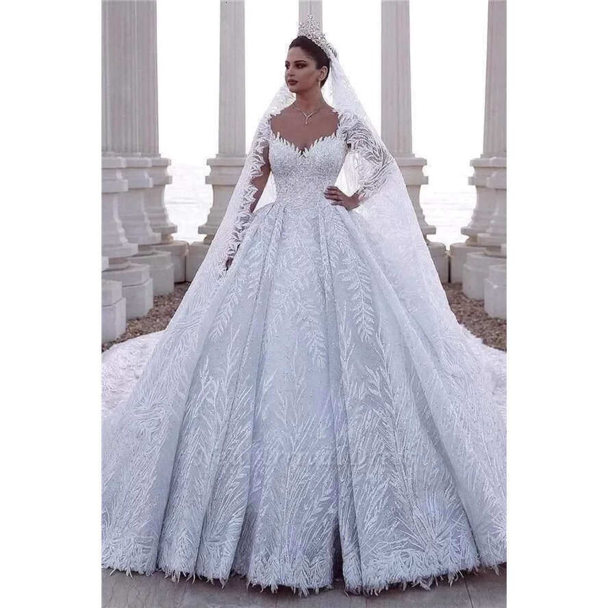 Designer Long Sleeves 2018 V Neck Heavily Embellished Lace Embroidered Romantic Princess Blush A E Beach Bridal Gowns