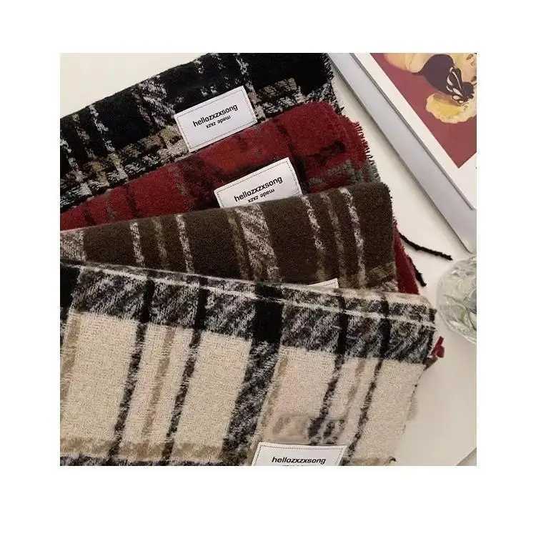 Scarf Lady Christmas Winter New Year Atmosphere Red Plaid with Thick Fringe Warm Student Retro Something Senior X241017