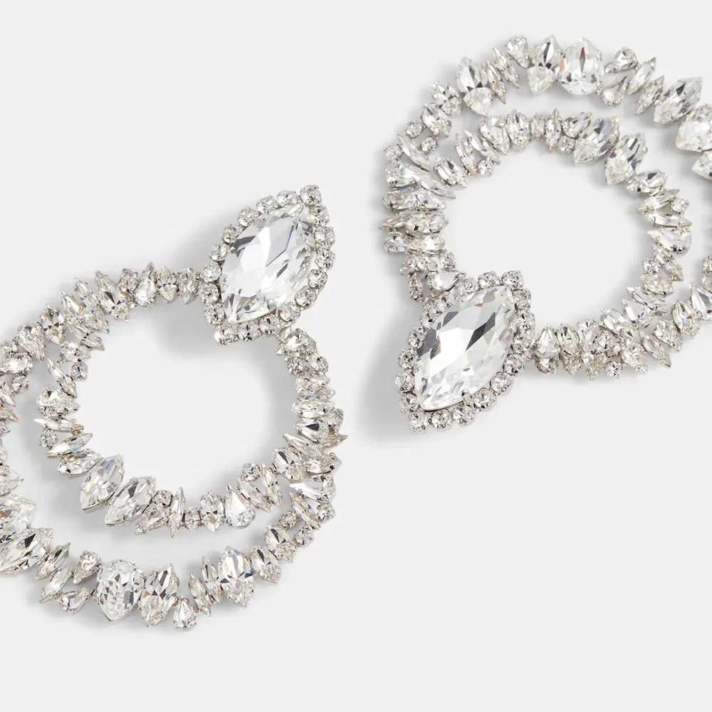 Fashionable Geometric Clip Earrings Bridal Non Perforated Accessories Elegant Ladies Large Water Diamond Rings Earrings Wedding Jewelry W241017