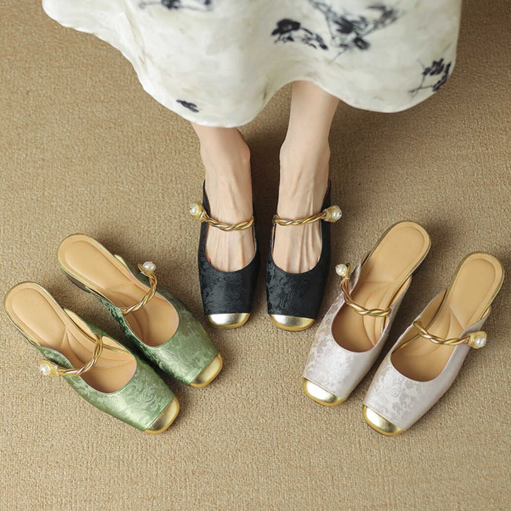 Chinese Style Baotou Sandals Women Exquisite Outerwear Summer New Semi Trailer With Skirt And Single Shoe For Ddmythur