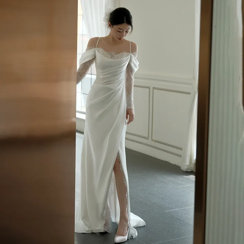 Korean Boho Lace And Satin A-Line Wedding Dress Sexy Spaghetti Side Split Long Sleeves Elegant Bridal Gowns Simple Corset Ivory Robe De Mariee
