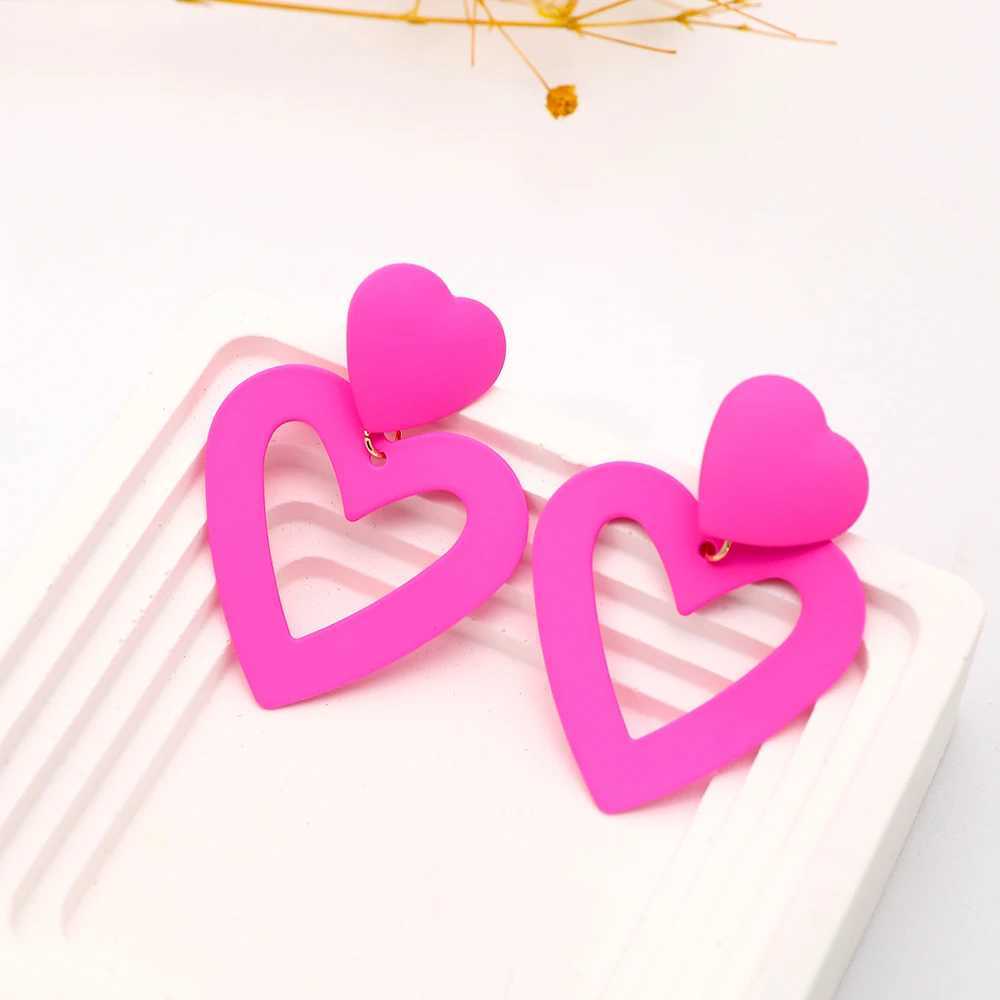 Pink double heart clip earrings hanging for women no perforations heart-shaped earrings Valentines Day Mothers Day gift W241017