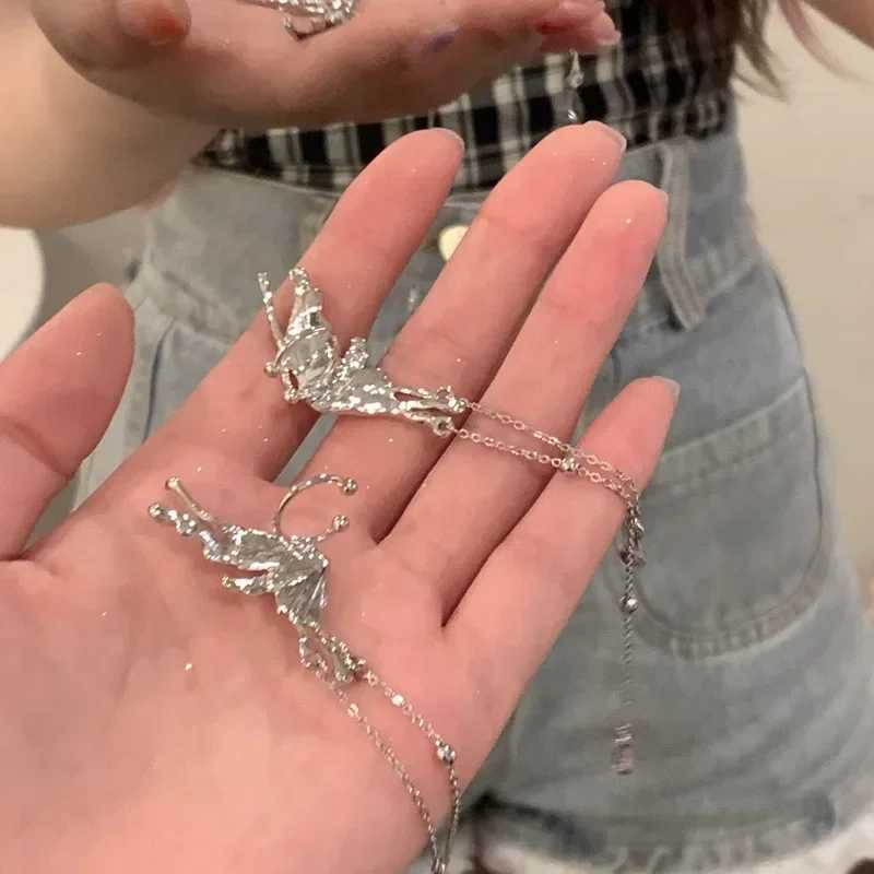 Y2K Fairy Butterfly Earclip Angel Wing Earbone Clip Earrings Female Earhole Earrings Tassel Pendant Earrings Luxury Jewelry W241017