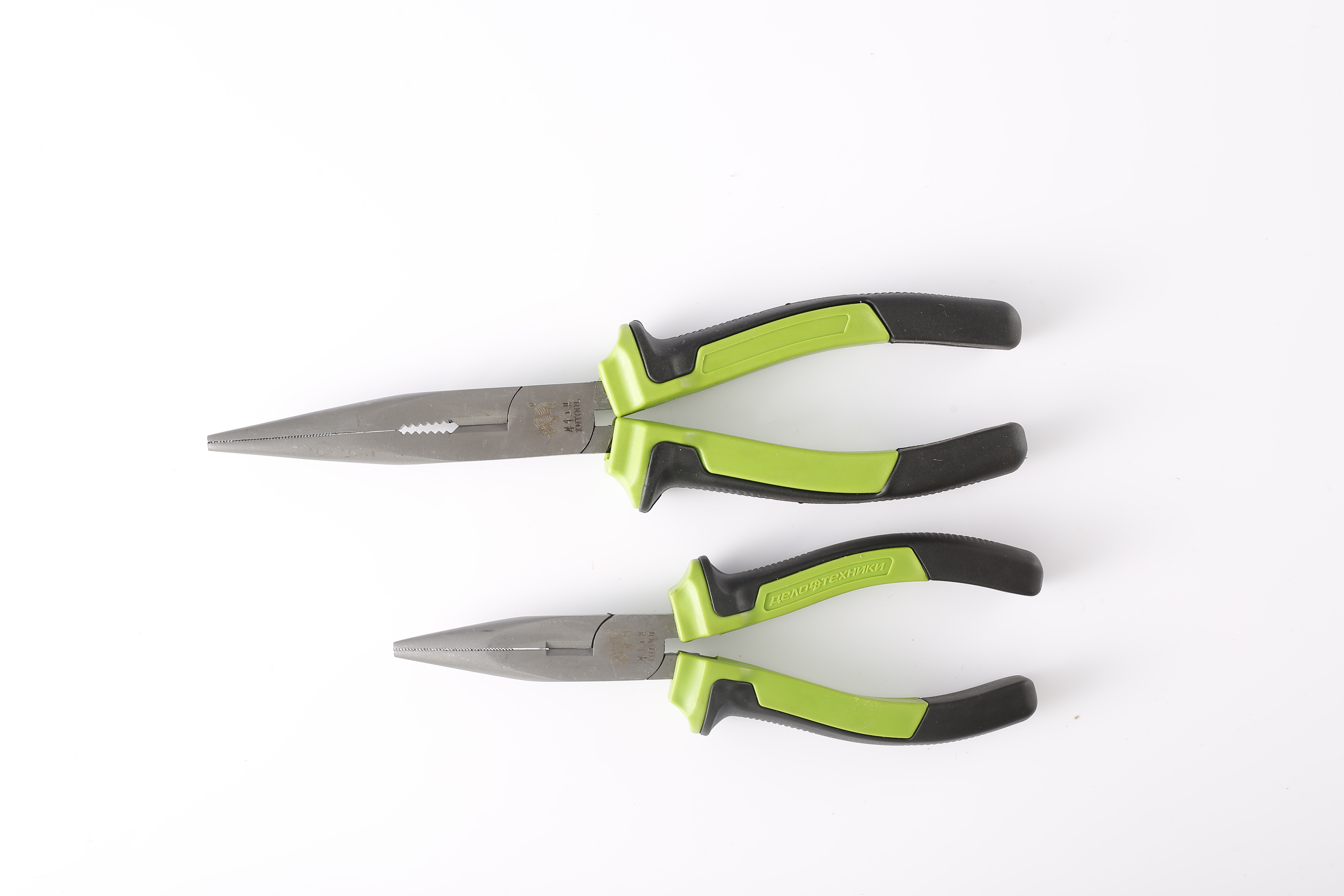 European pliers Green and black handle surface sandblasting treatment