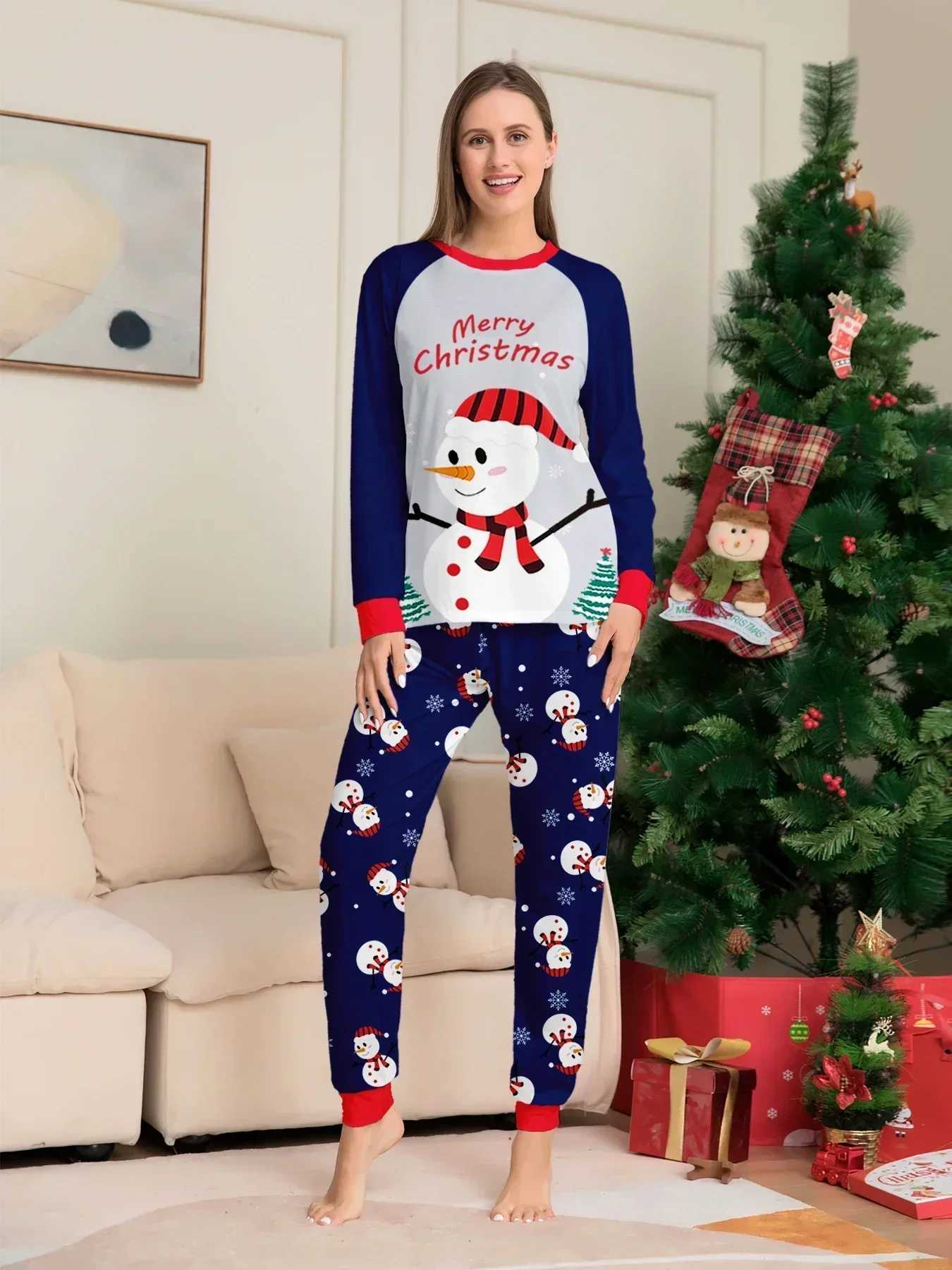 Christmas Family Appearance Cartoon Snowman Printed Womens Boys and Girls Matching Clothes Cute Soft Christmas Pajama Set Baby Dog Pants Pjs W241015