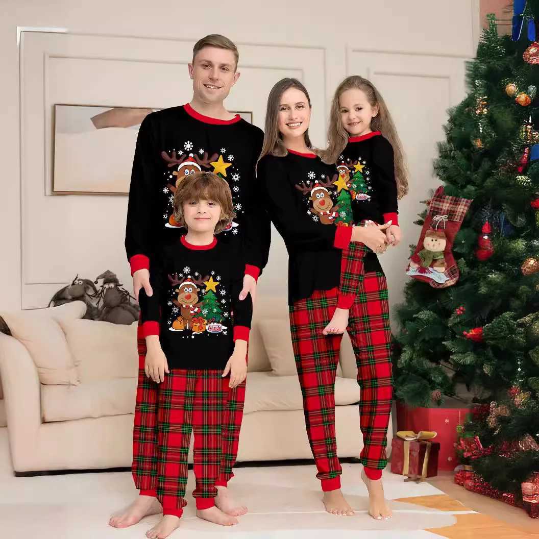 2025 Christmas Pajamas Family Adult Father Mother Child Baby Top Matching Set Christmas Appearance Pajamas Family Clothing Dog Clothing W241015