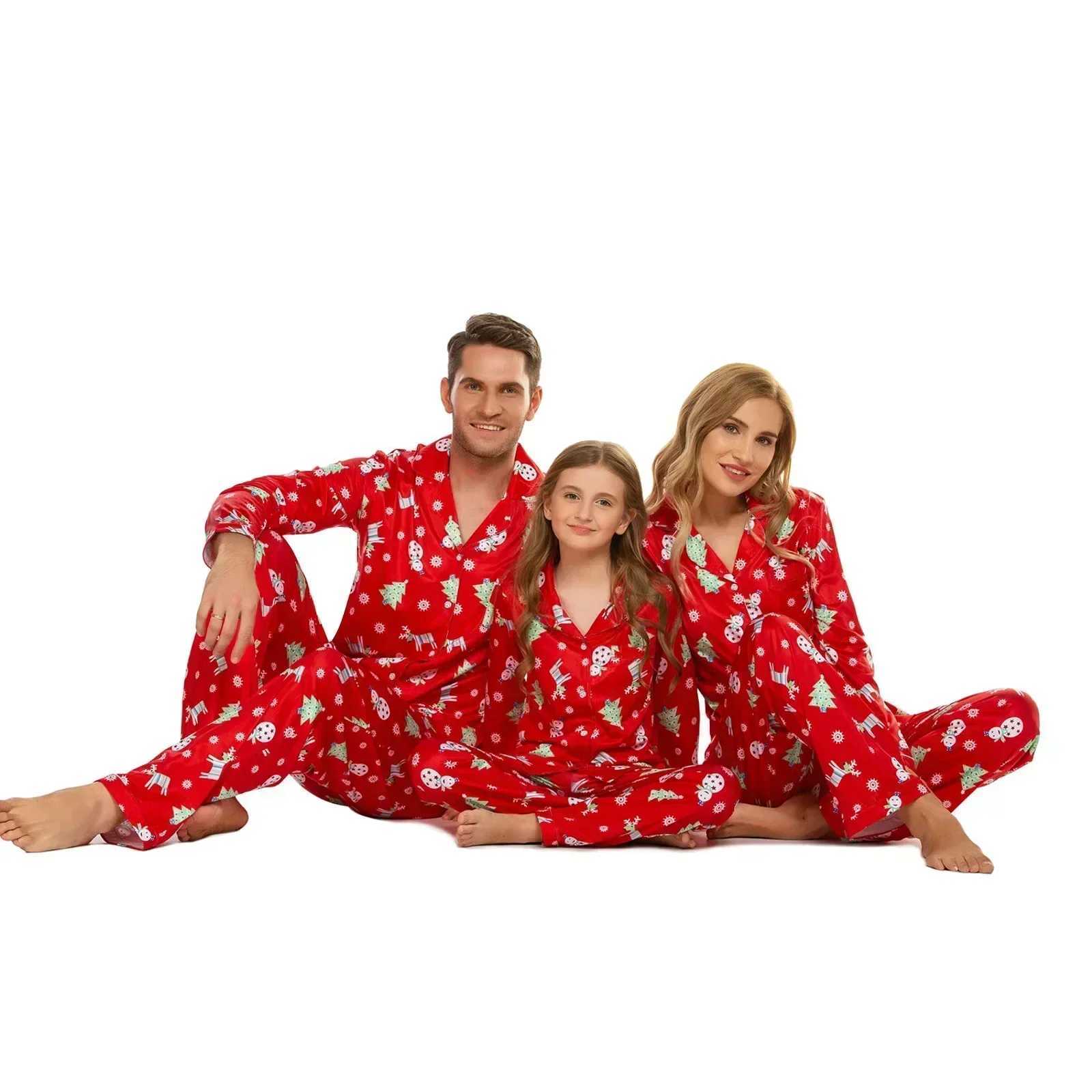 2024 New Family Christmas Matching Set Full Set Printed Adult and Childrens Pajama Set Button Up Shirt+Pants 2-piece Set Pajama W241015