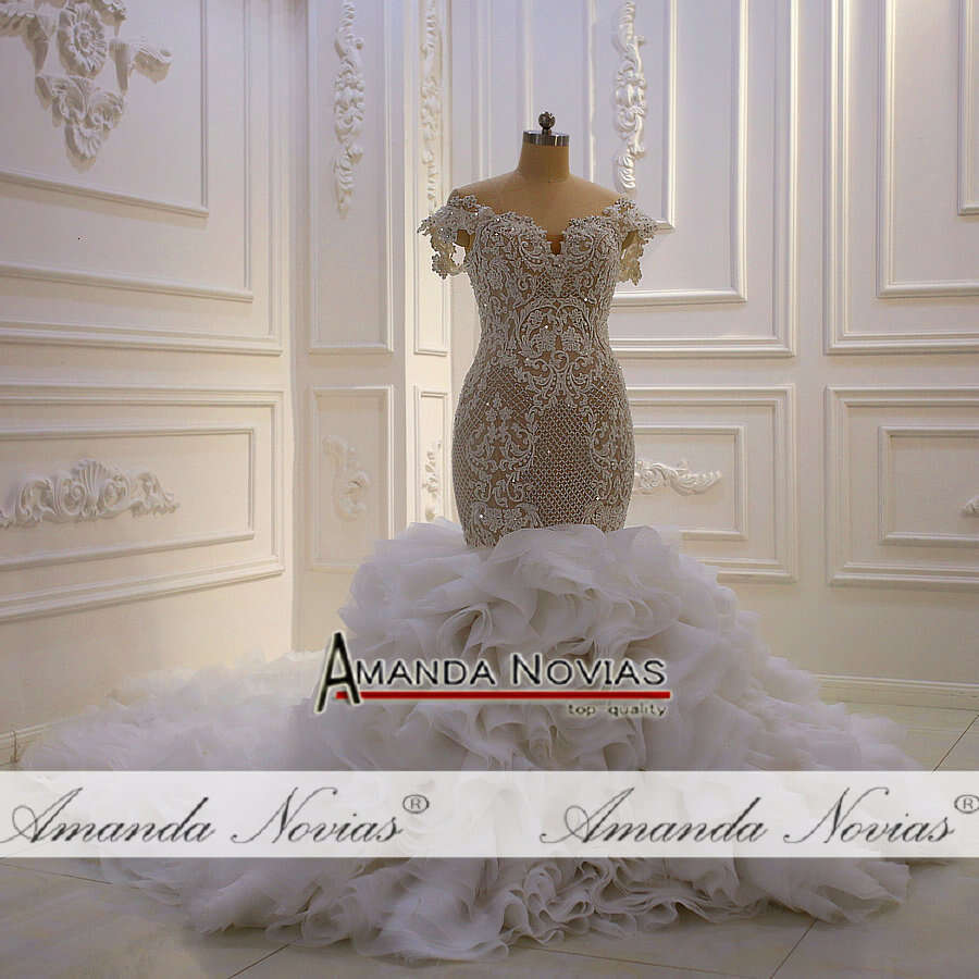 Off The Shoulder Straps Mermaid Wedding Dress Ruffles Skirt New