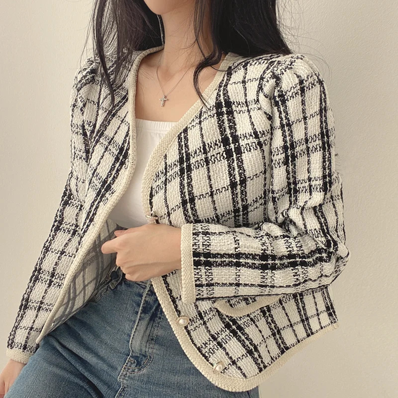 Rimocy Plaid Tweed Cropped Jacket for Women 2024 Autumn Elegant Pearls Button Short Coat Female Chic Long Sleeve Outerwear Mujer 241017