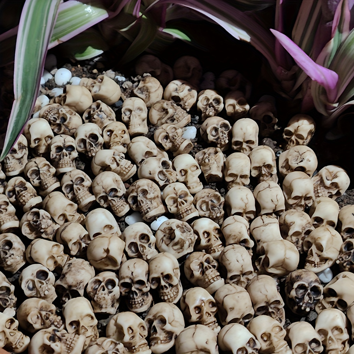 Halloween Decoration 20 Realistic Resin Skull Figures Garden Accessories