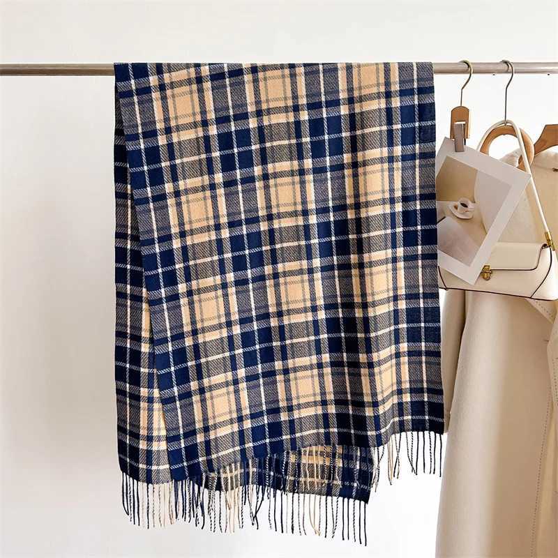 Fashion Japanese Korean style winter plain weave cashmere and other blankets thick scarves warm cashmere shawls tassel raincoats Stolls X241017