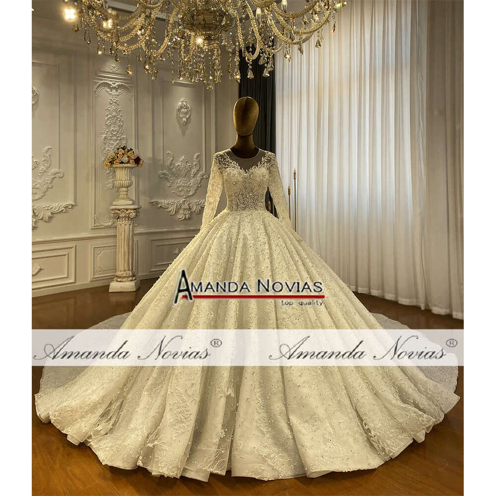 Long Sleeve Pearls Lace Wedding Dress