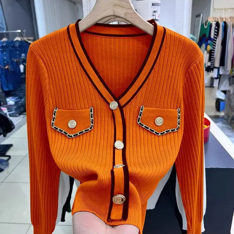 Womens clothing spring and autumn style long sleeved button down zipper fashionable and elegant temperature V-neck knitted ultra-thin short sweater 24