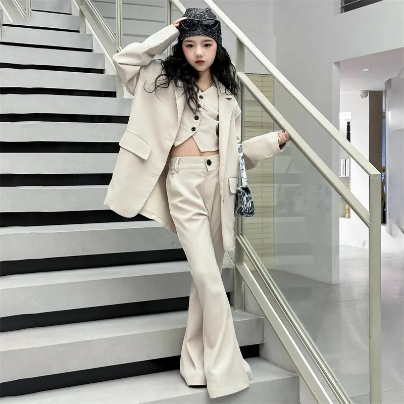 Teenage Girls Suits Blazer 3Pcs VestJacketsFlare Pants Solid Color Spring Fall Formal Occasion Childrens Clothes sets outfits 241016
