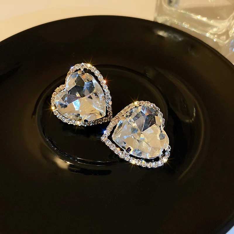 Heart Crystal Clip Earrings for Women Bijoux Non Perforated Geometric Rhinestone Earrings Declaration Jewelry W241017