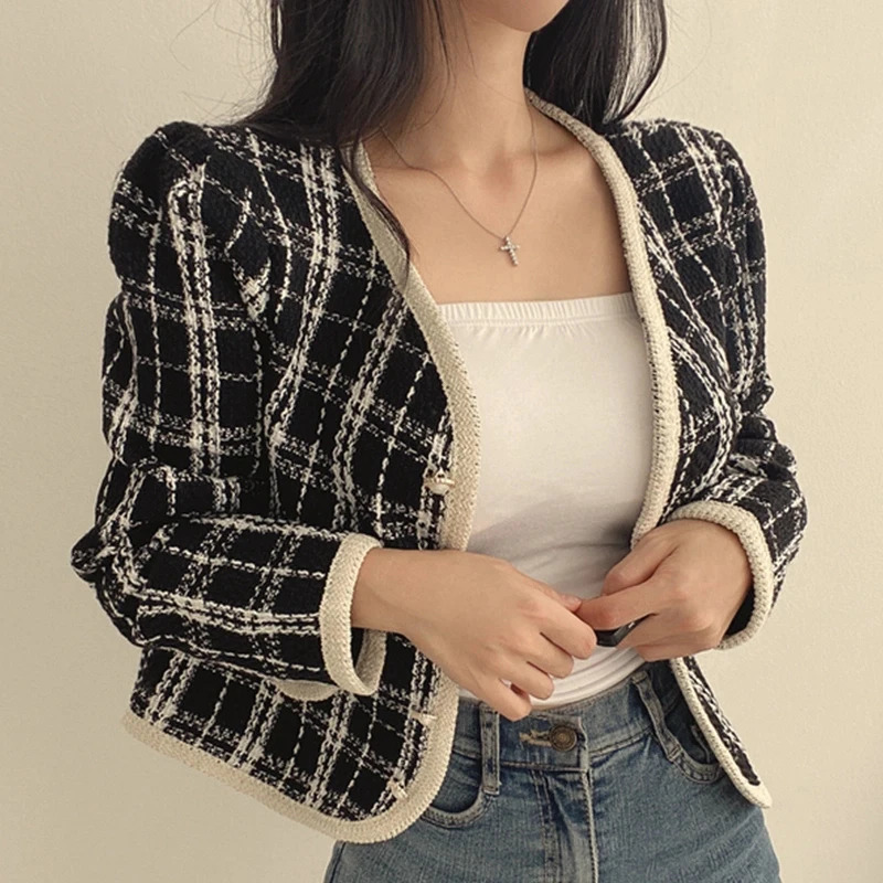 Rimocy Plaid Tweed Cropped Jacket for Women 2024 Autumn Elegant Pearls Button Short Coat Female Chic Long Sleeve Outerwear Mujer 241017