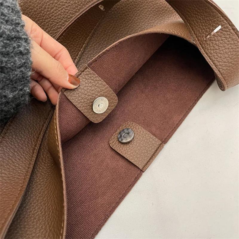 Evening Bags Retro Bucket Bag Women 2024 Advanced Texture Commuter Shoulder Messenger Adjusted Strap Handbag With Mini Purse