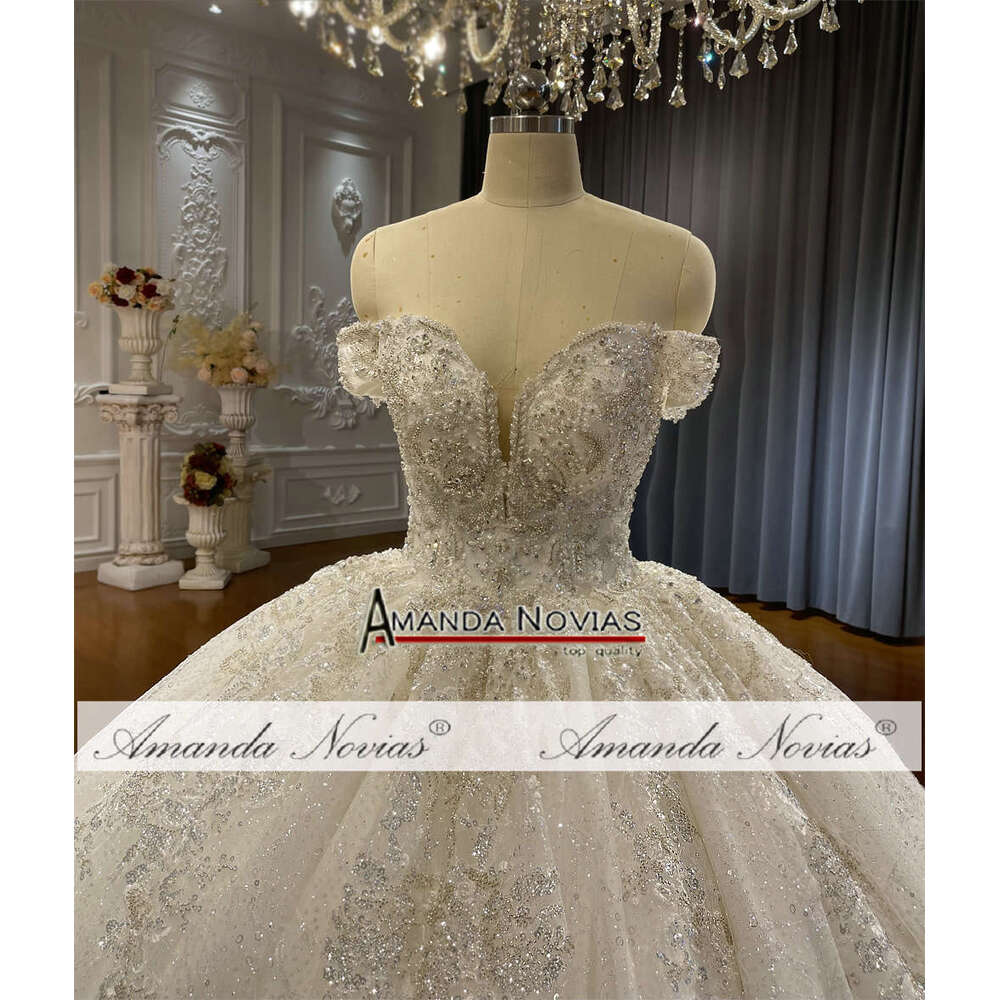 Amanda Novias Off Shoulder Lace Wedding Dress