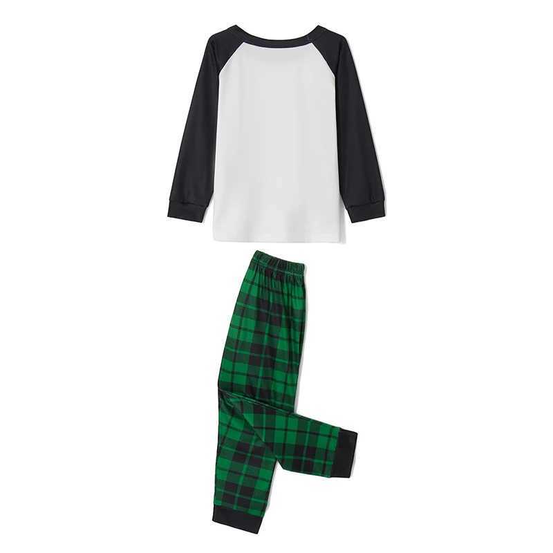 Blotona Christmas Family Matching Set Pajama Set Cartoon Printed Long Sleeve Top and Green Flat Pants Pajamas W241015