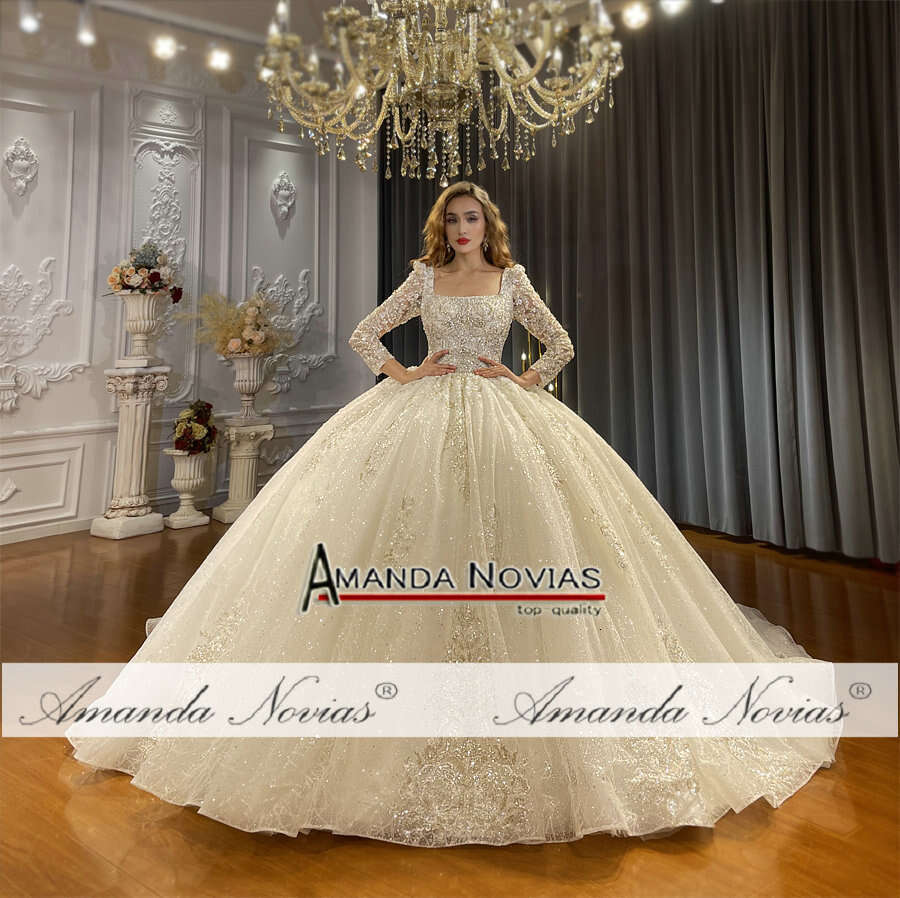 Square Neckg Ball Gown Wedding Dress