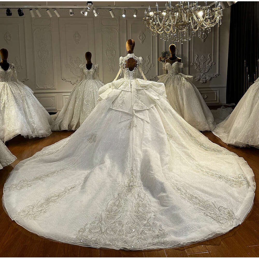 Amanda Novias Real Pictures Lace Wedding Dress R001