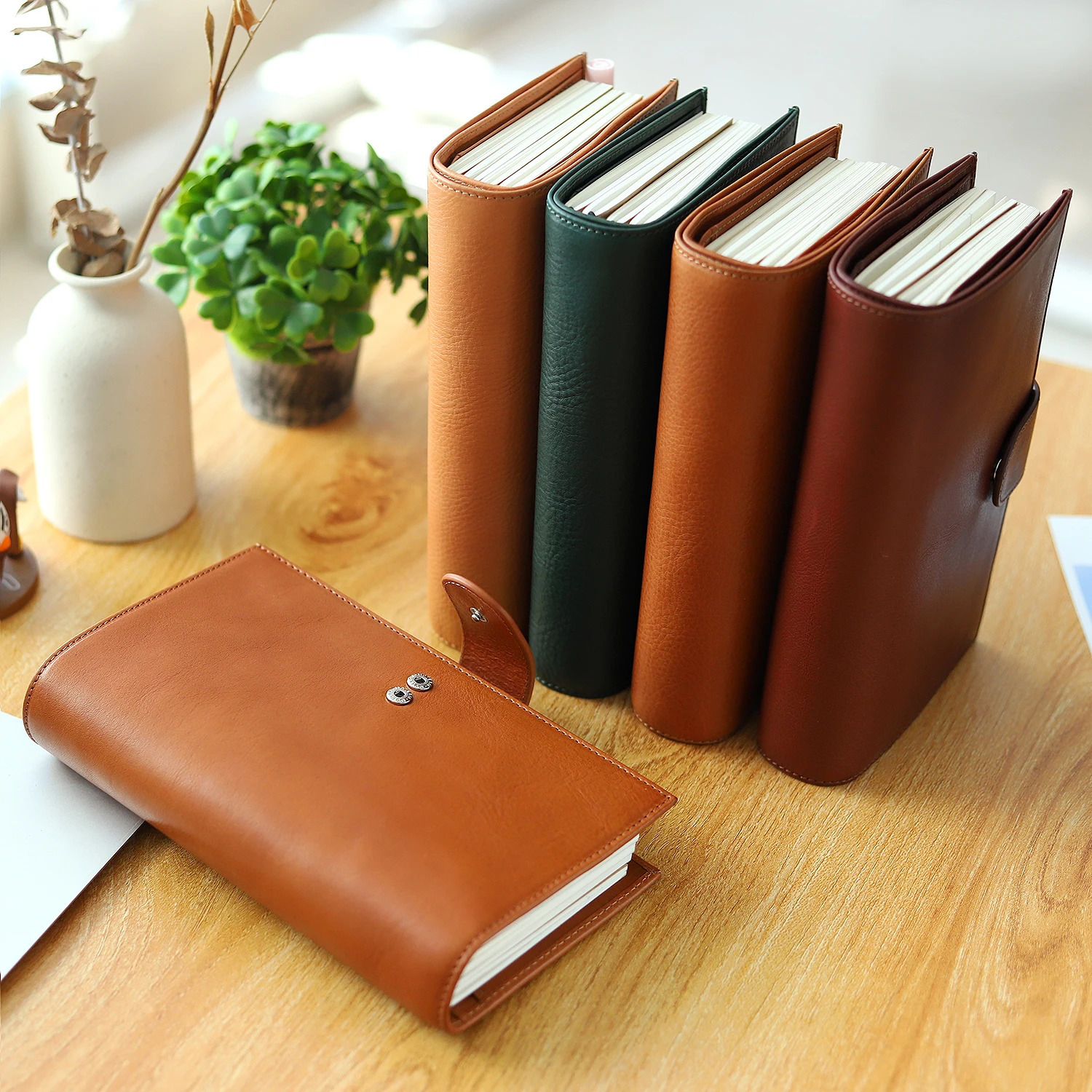 Moterm Whole Grain Vegetable Tanning Leather Companion Travel Magazine Standard Size Notebook Leather Hidden Organizer Diary 241008