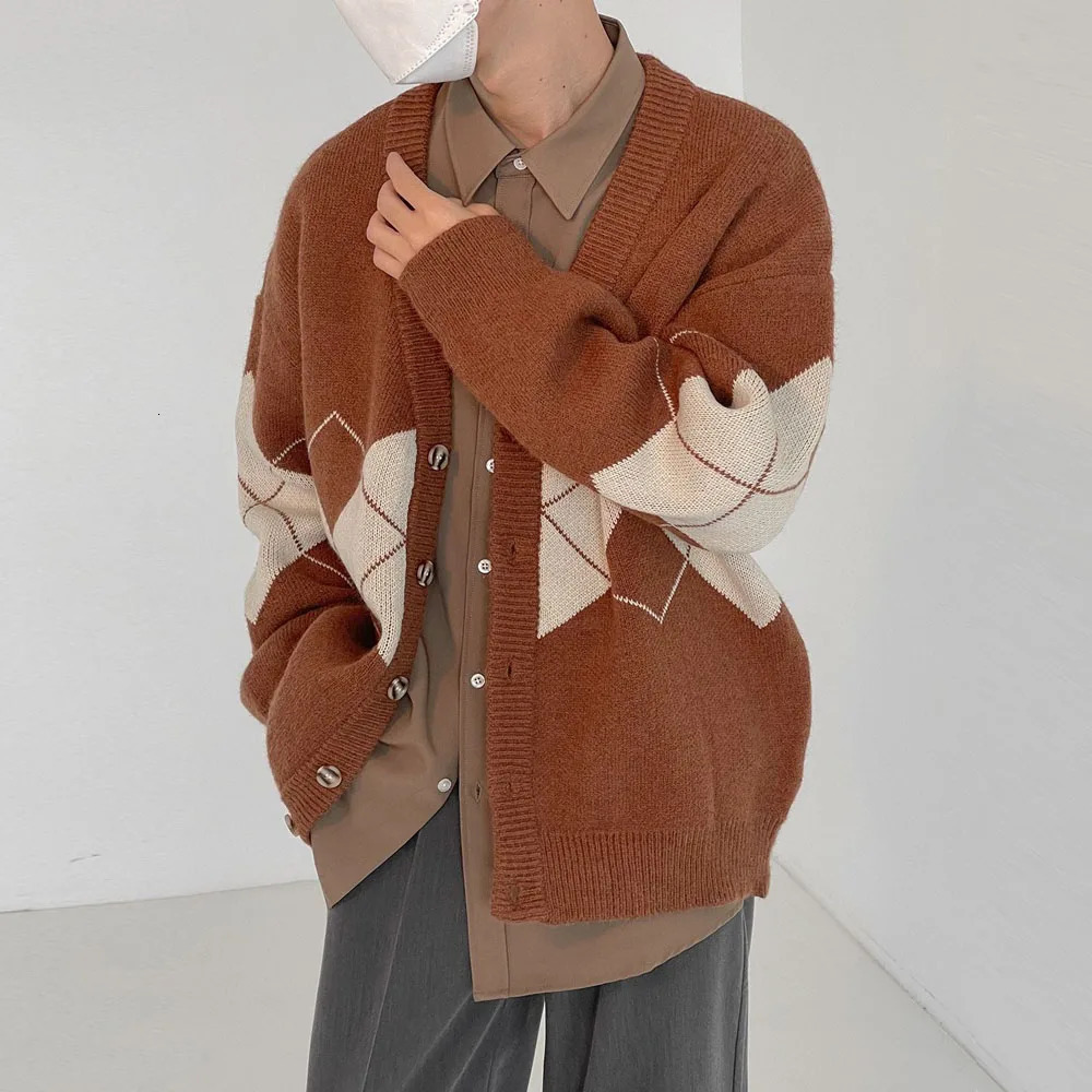 Mens Brown Y2K Knit Sweater Cardigan Retro Winter Blouse Outerwear Knitwear Korean Autumn Clothes Male 241017