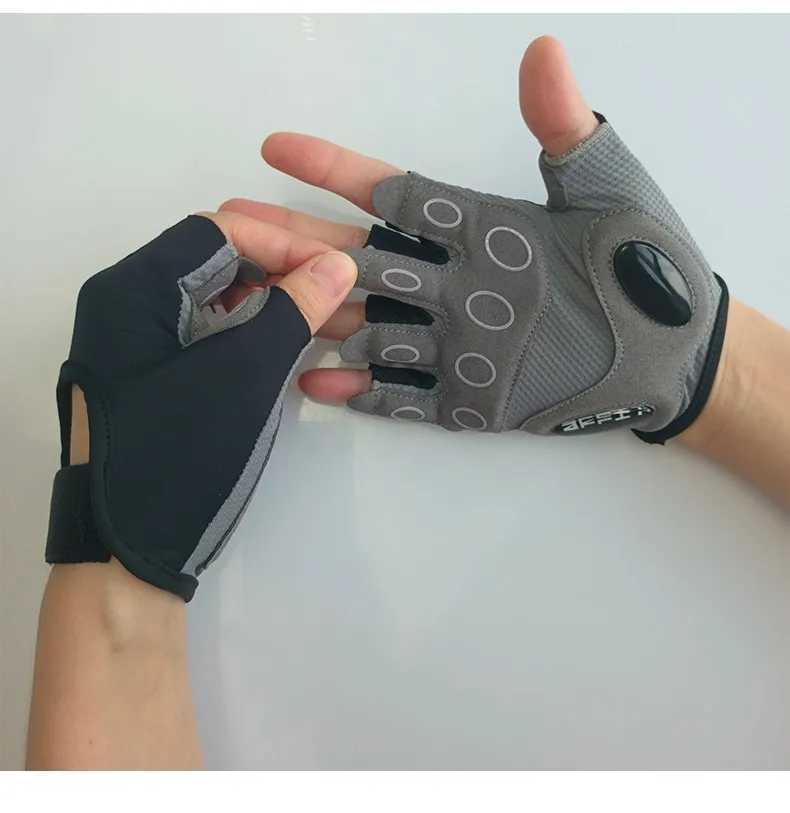 Yoga Fitness Silicone Mat Gymnastics Gloves Mens and Womens Lifting Weightlifting Gloves Anti slip and Wear resistant Fitness GlovesW241018