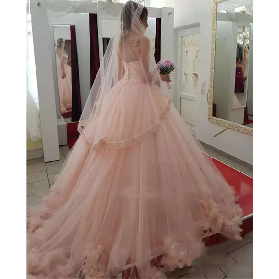 Pink Gown Blush Ball Wedding Dresses Lace Applique Sweetheart Necke Sweep Train Custom Made Beaded Vestido De Novia