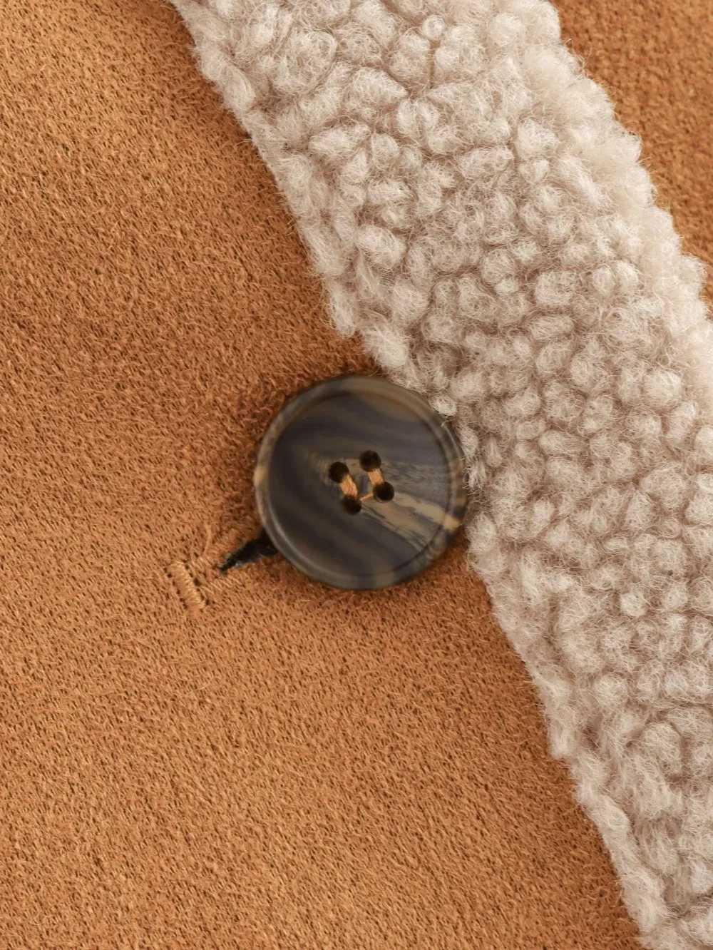 Fashion Lapel Lamb Wool Patchwork Coat Casual Long Sleeve Single Breasted Coat Pocket Warm Autumn Winter Womens Suede JacketX241018