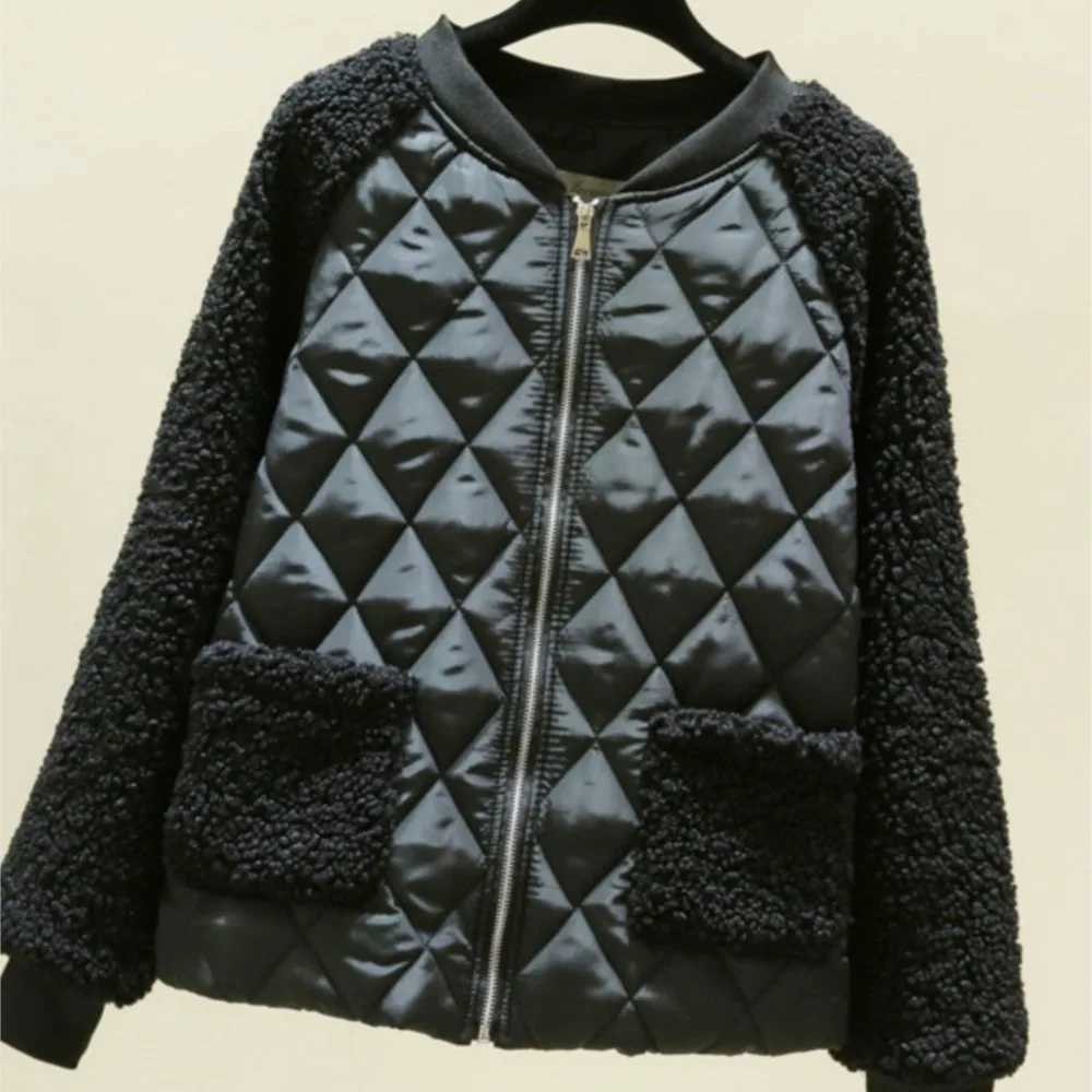 Fashion Short Imitation Wool Lamb Splicing Womens Coat Winter New Small Cotton Padded Jacket Casual All-match Female Coat TopsX241018