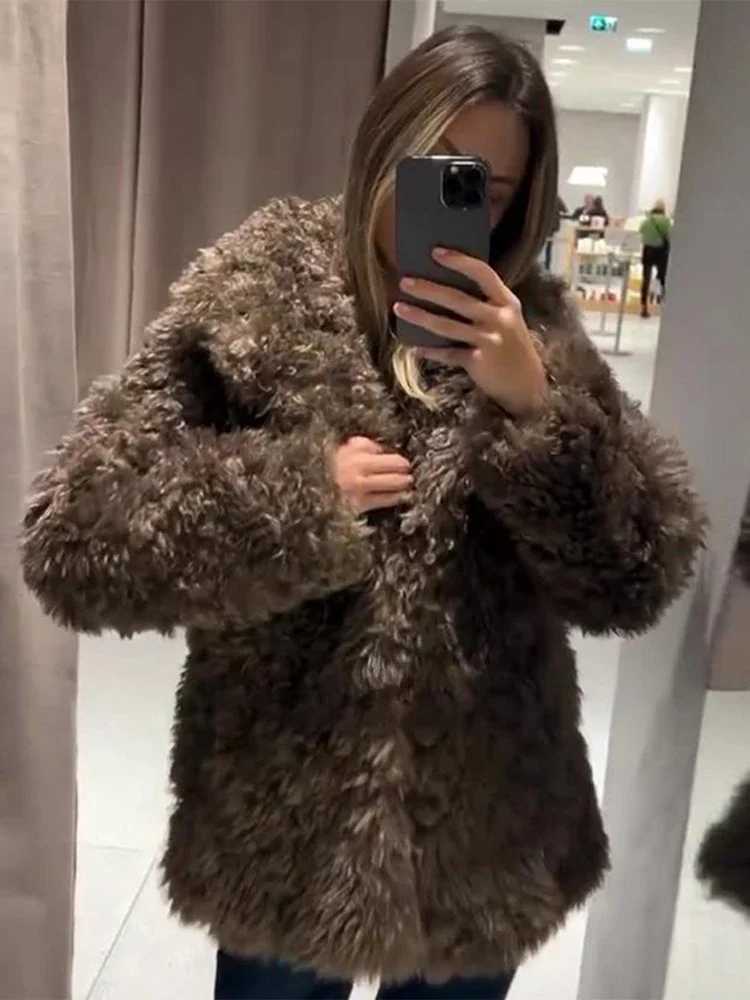 Fashion Lamb Wool Coats Women Brown Lapel Long Sleeve Cozy Overcoat Female 2024 Autumn Winter New Loose Warm Commuter OutwearsX241018