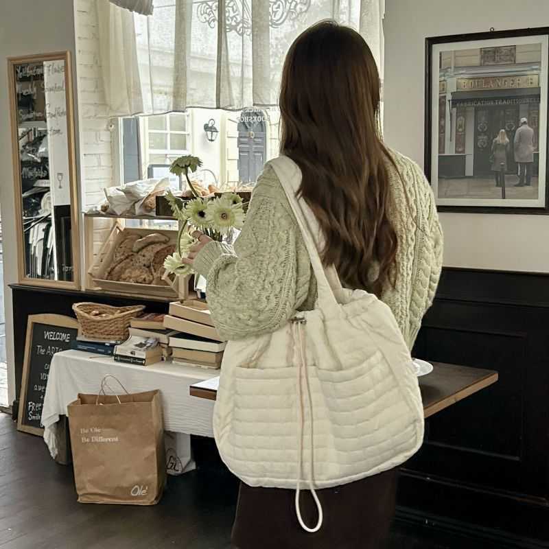diamond grid hand-held cotton clothing bag, large capacity leisure water bucket tote bag, shoulder bag, shopping women's bag 241015