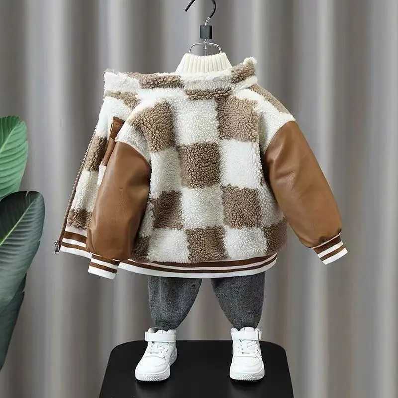 Boys thick coat new baby winter clothing cool mens clothing suitable for boys and childrens thick fur tops M241018
