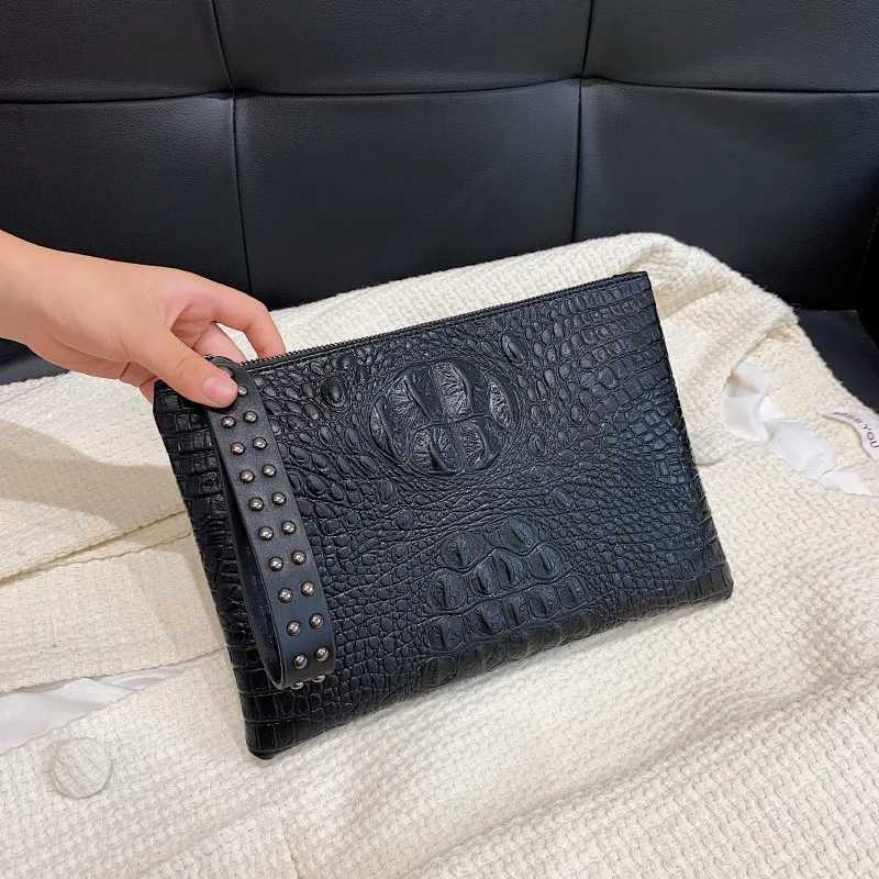 Fashion womens clutch bag PU leather envelope bag luxury wrist wallet soft designer womens handbag wholesale wallet Z241018