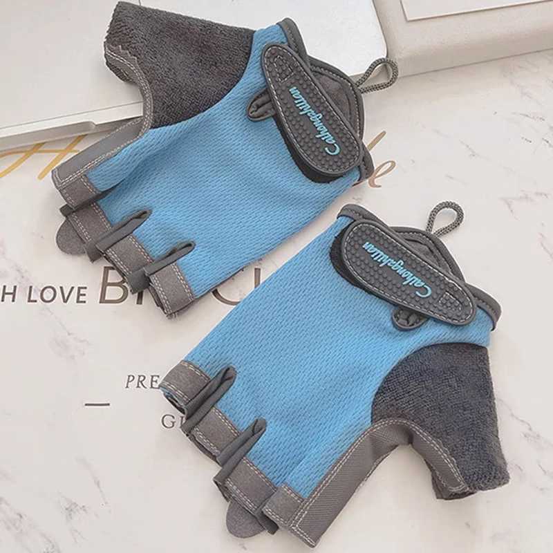Mens Womens Summer Equipment Yoga Half Finger Ice Silk Fitness Gloves Non slip Exercise Bicycle Gloves N23W241018